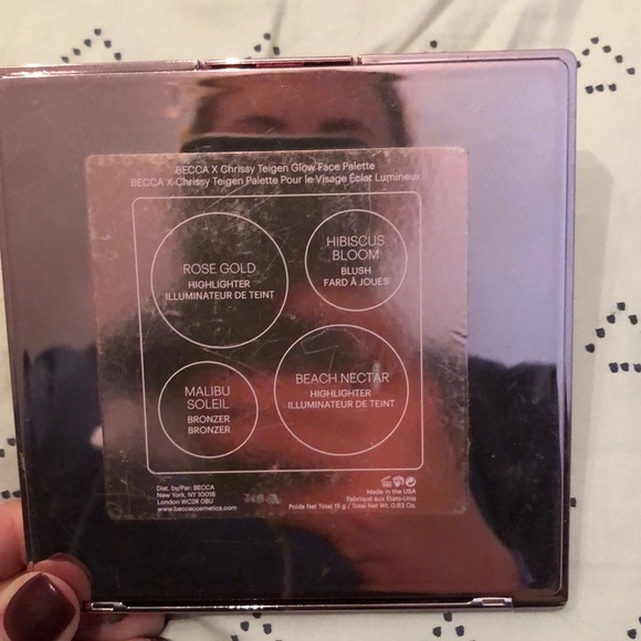 Becca x Chrissy Teigen Glow Face Palette - Picture 2 of 4